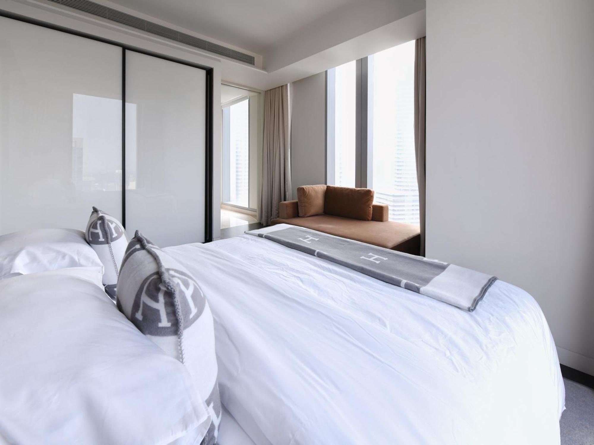 Tropicana The Residences - Klcc View Luxury Apartment Collections — Photos 1